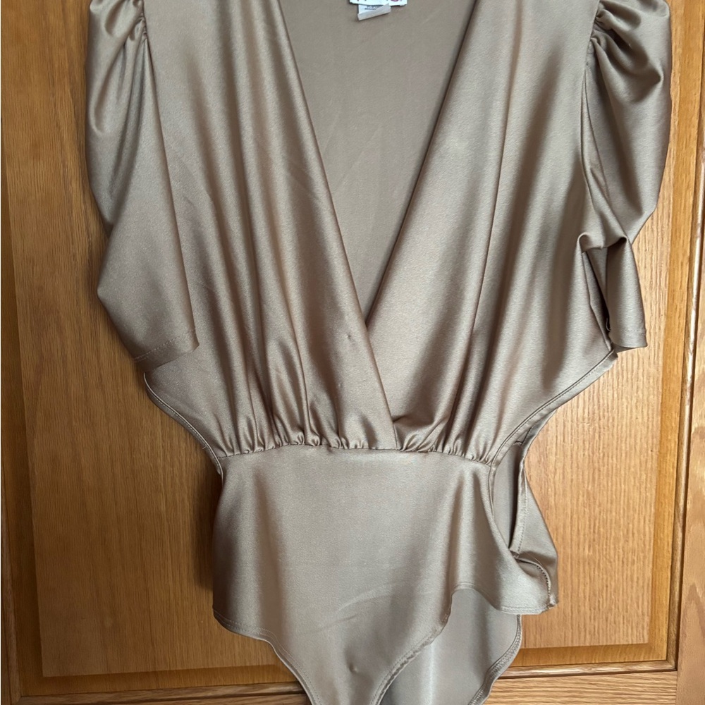 Elegant Gold Women's Top